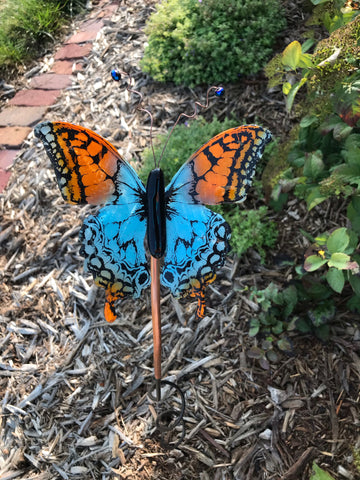 Butterfly in Flight - Monarch Love