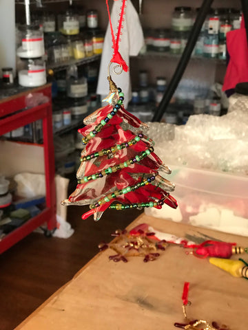 Glimmering Christmas Tree